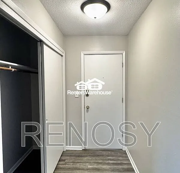 114 NW College Ave #8 — Photo 3