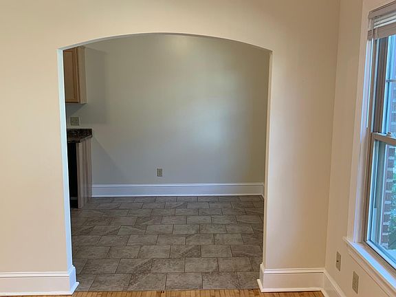 3rd image of 1186 Grand Ave APT 4