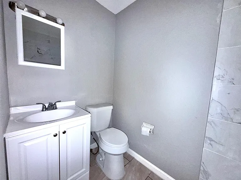 5418 Weaver Rd #D — Photo 6