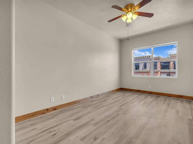 1684 W Fox Hollow Ln #H2 — Photo 13