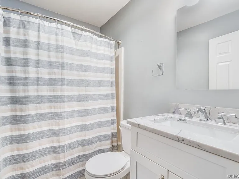 48 Lincoln Pl — Photo 11