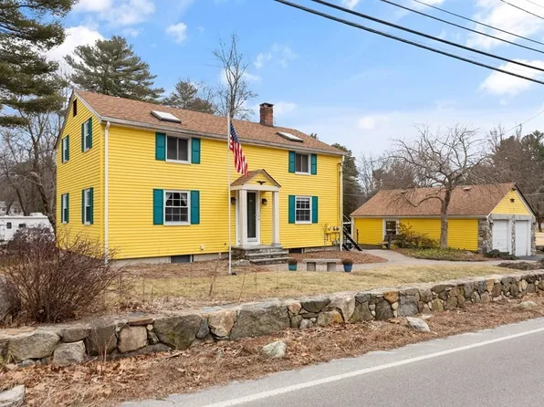 126-128 Greene St, Hopedale, MA 01747