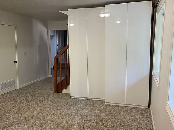 4th image of 18140 Arbor Ct
