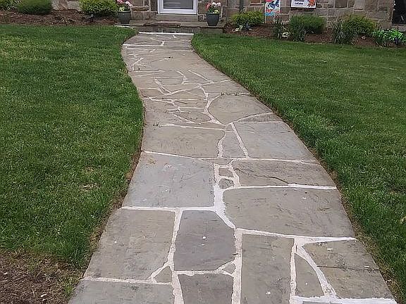 slate walk way to front door