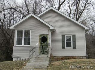 1716 Maupin Ave, Alton, IL 62002