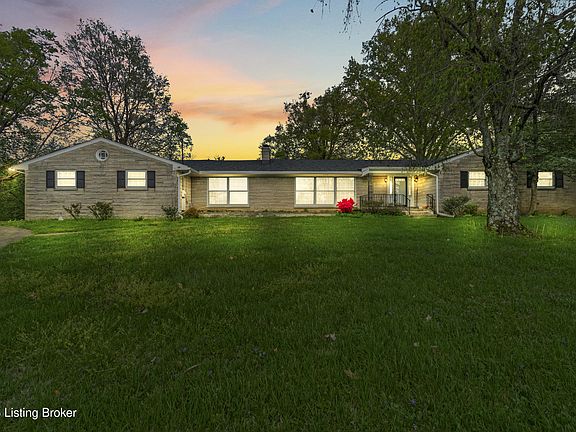 2nd image of 4621 Glen Rose Rd
