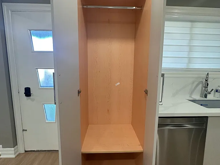 5 Empire Ct #MAIN — Photo 16