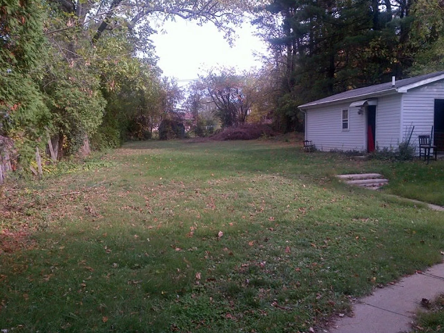 4 BED/2 BA Home close to Assembly Hall! — Photo 2
