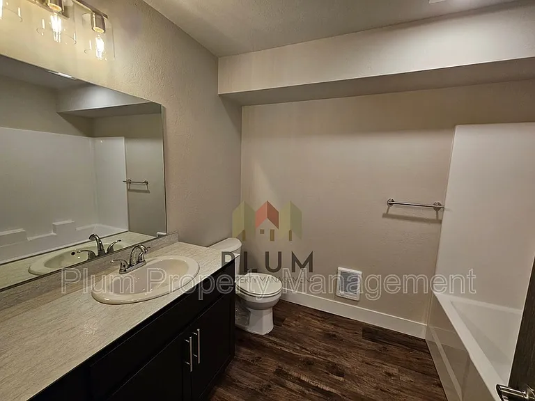 425 Michigan Ave #106 — Photo 7