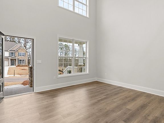 3rd image of 5130 Thalley Creek Dr