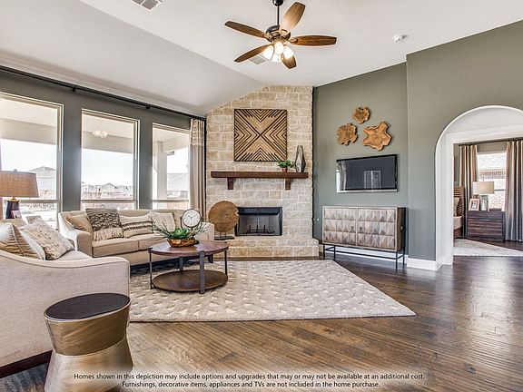 Magnolia II Side Entry Family Room