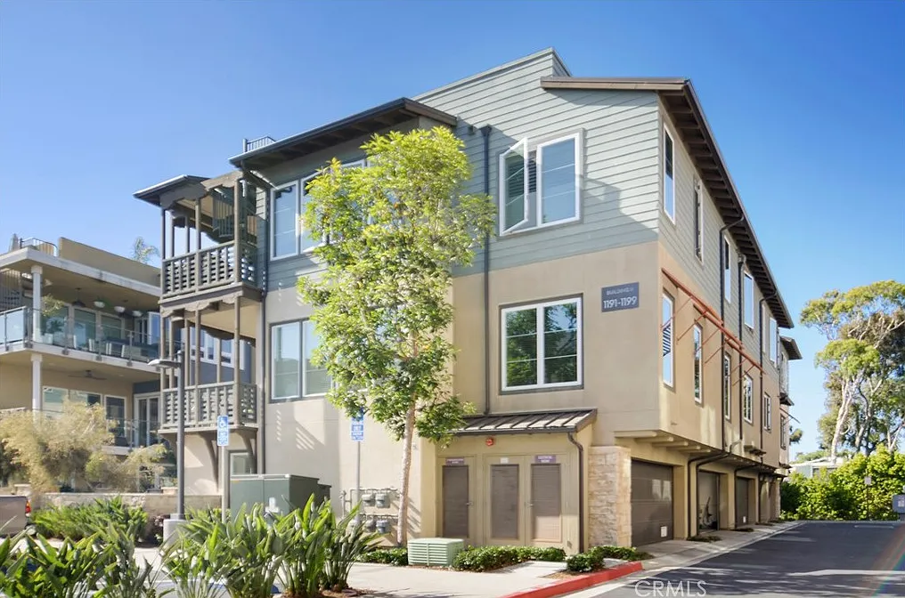 2 bed, 2.5 bath, 1506 sqft, $4,995 — Photo 1