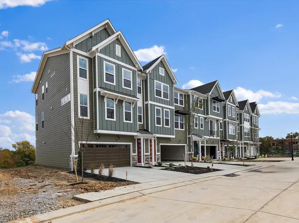 254 Ascent Ln, Fort Mitchell, KY 41017