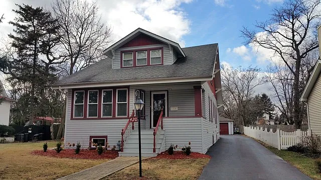 420 S Euclid Ave photo 1