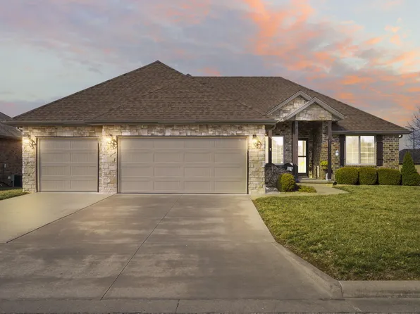 1715 E Chickamauga Drive, Republic, MO 65738