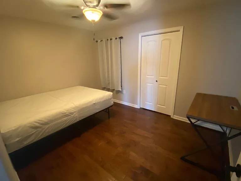 1801 Lake Ave #104 — Photo 5