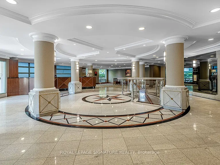 8 Pemberton Ave #UPH3 — Photo 20