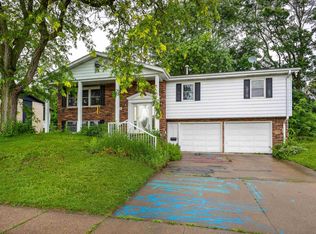 140 Croydon Crst, Dubuque, IA 52001