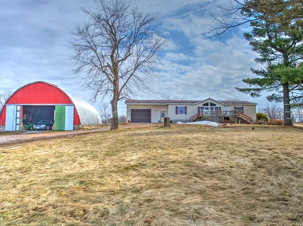 537 2nd St, Clayton, WI 54004