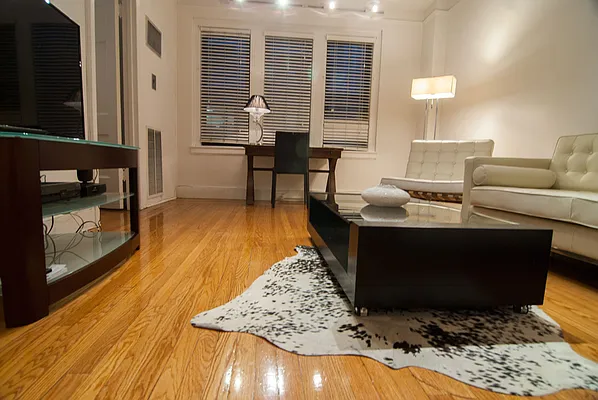 Rented by WAM Partners - William Moses Co. | media 131