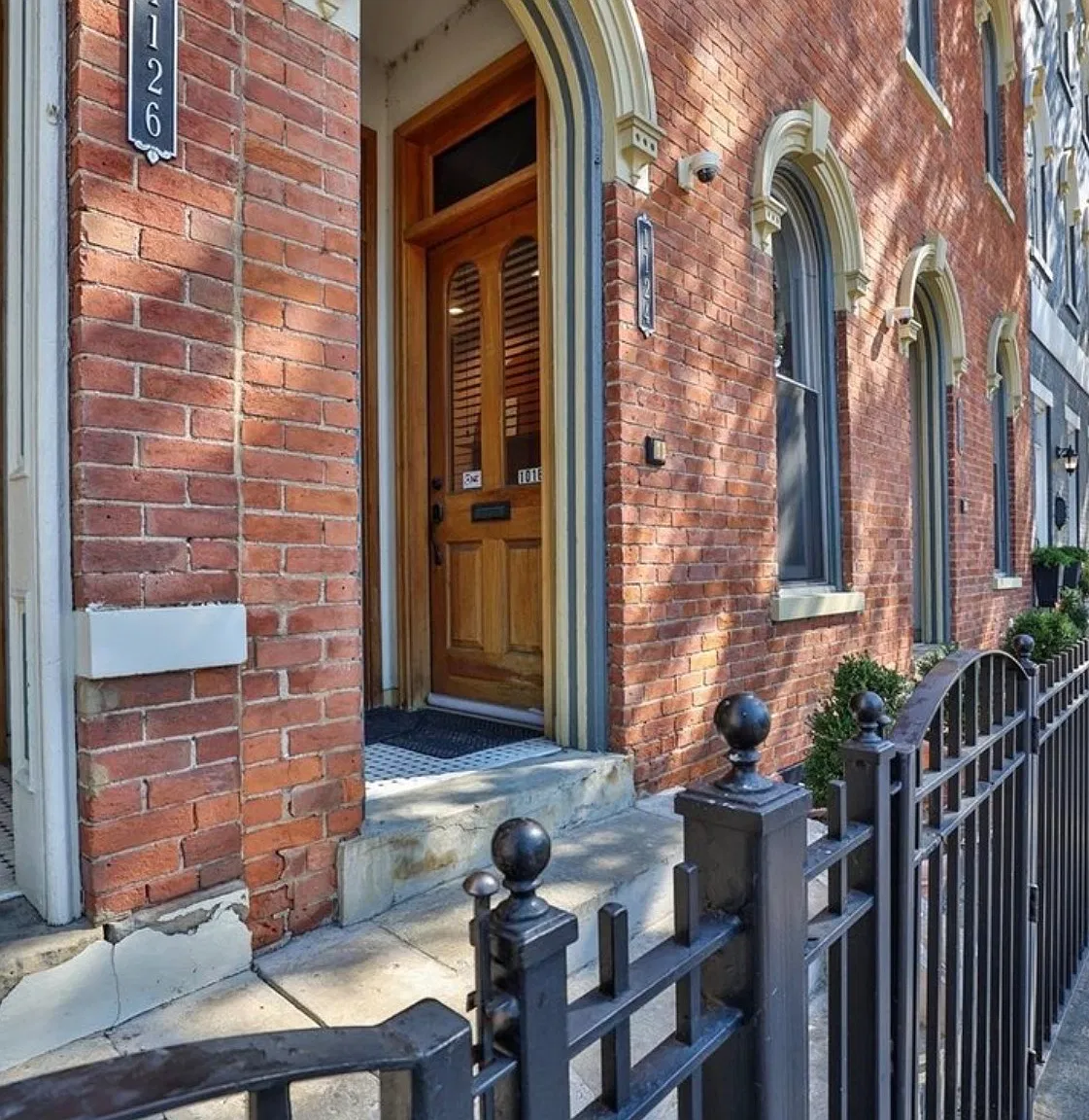 1 bed, 750 sqft, $1,995 — Photo 4