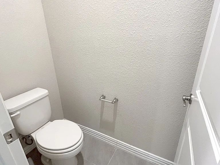 212 Stonebrook Trl — Photo 21