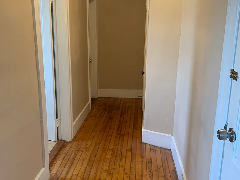 3 Negus St #2L — Photo 6