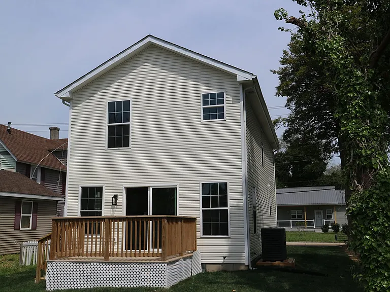 510 N Church St — Photo 20