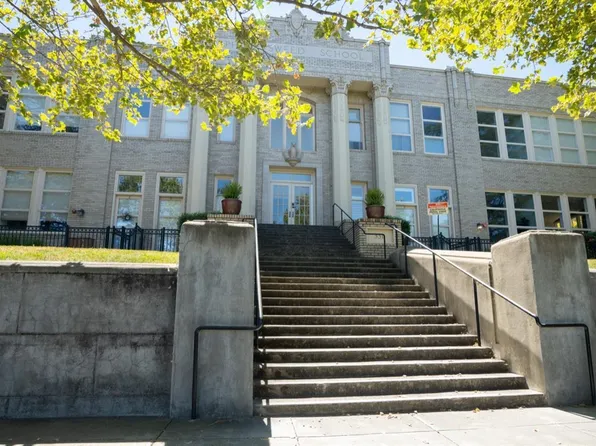 331 keller Street #10, Petaluma, CA 94952