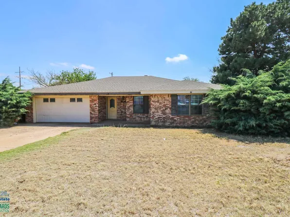 705 W Virginia St, Floydada, TX 79235