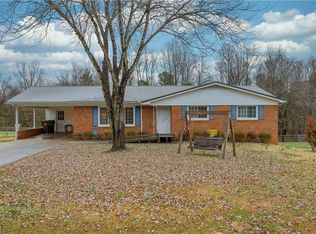 4462 Regina St, Trinity, NC 27370