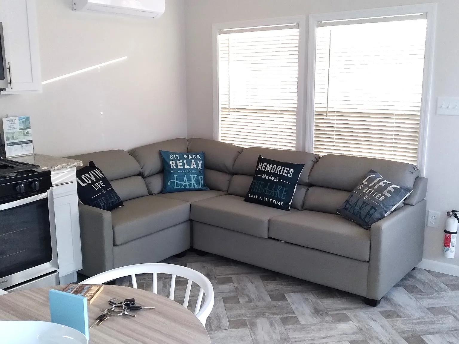 1 bed, 1.0 bath, 390 sqft, $1,400 — Photo 3