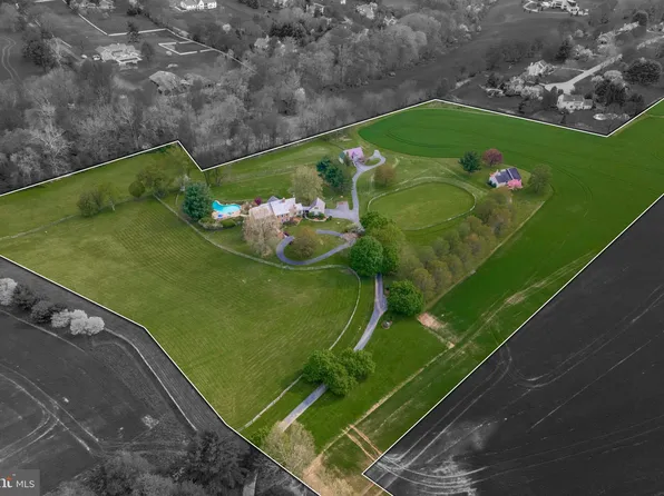 1156 Eleni Ln, West Chester, PA 19382