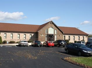3671 Crescent Ct E, Whitehall, PA 18052