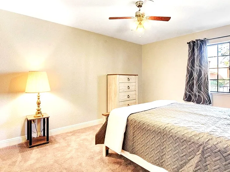 1923 Broadway Blvd #329 — Photo 8