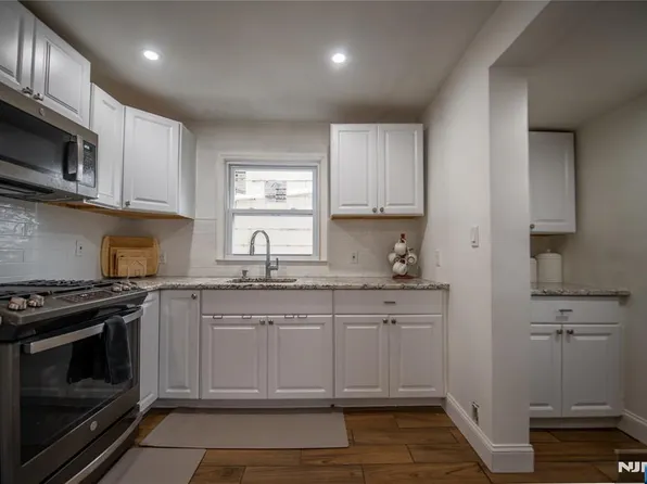 50 Paulison Ave, Ridgefield Park, NJ 07660
