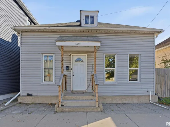 625 N Division St, Davenport, IA 52802