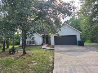 109 Summit Dr, Carriere, MS 39426