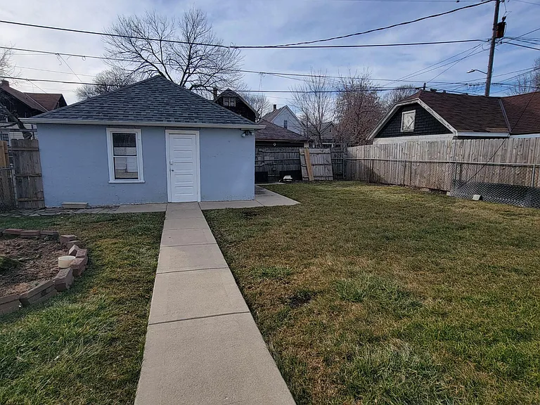 3215A N Holton St — Photo 16