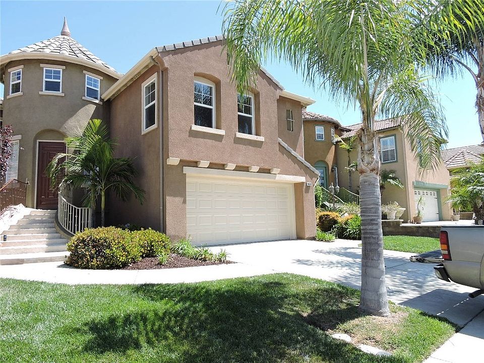 2nd image of 44484 Kingston Dr