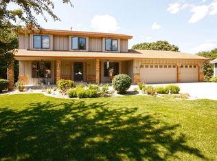 12084 Ilex St NW, Coon Rapids, MN 55448