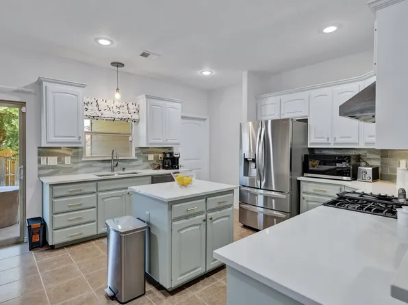 6716 Thaxton Trl, Fort Worth, TX 76137