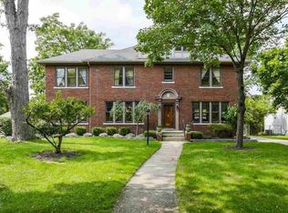 1239 Berkshire Rd, Grosse Pointe Park, MI 48230