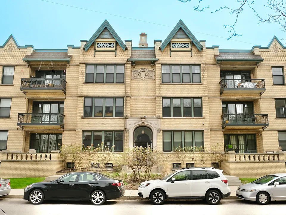 615 W Hancock St