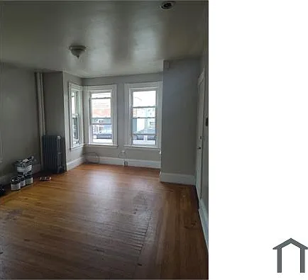 900 Western Ave #1 — Photo 2