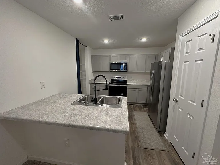 8752 Schooner Ln — Photo 4