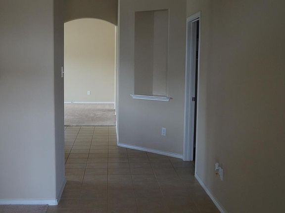 3rd image of 20322 Yosemite Falls Dr