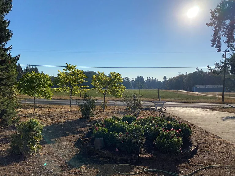 20199 SW Elwert Rd — Photo 2