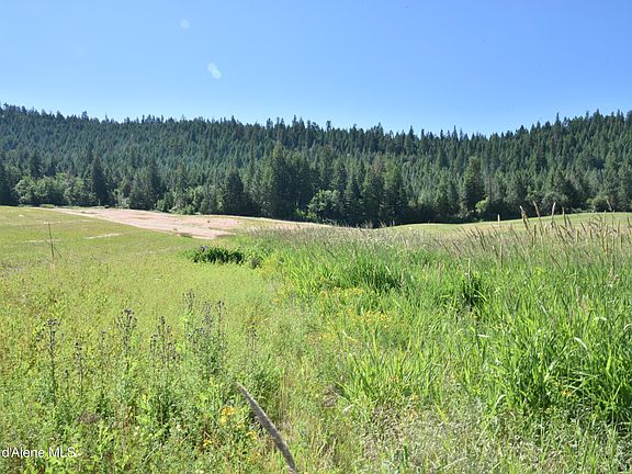 4th image of 9 Pebblestone Dr