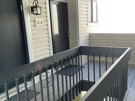 5th image of 610 Drew Ln
